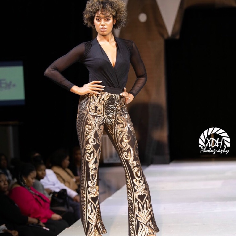 Fancee Life Style Studio GOLD SEQUIN High Waist